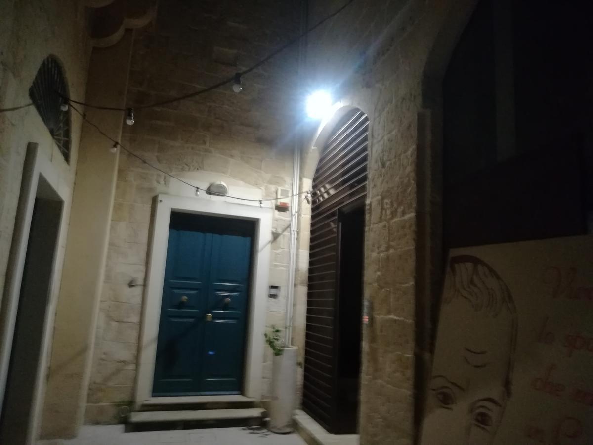 Dimora Dell'Artista Acomodação com café da manhã Lecce Exterior foto