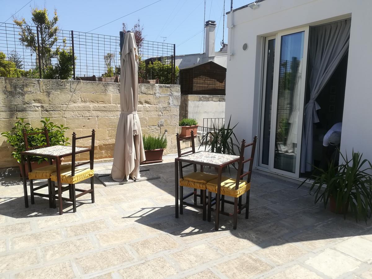Dimora Dell'Artista Acomodação com café da manhã Lecce Exterior foto