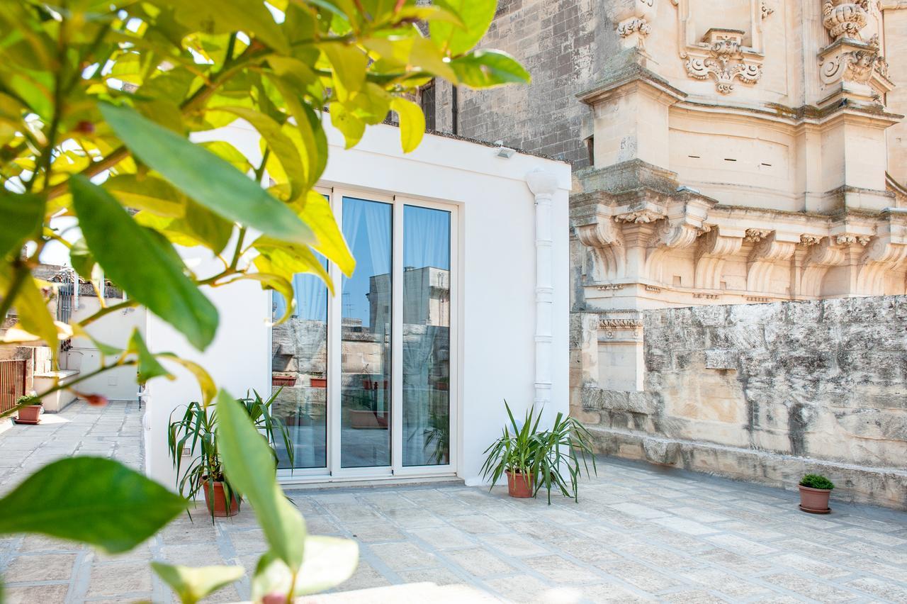 Dimora Dell'Artista Acomodação com café da manhã Lecce Exterior foto