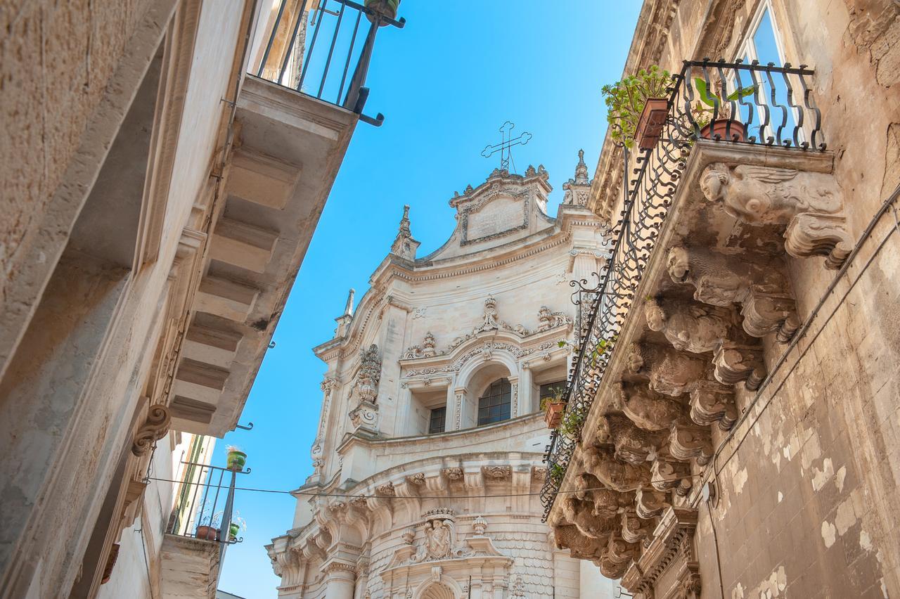Dimora Dell'Artista Acomodação com café da manhã Lecce Exterior foto